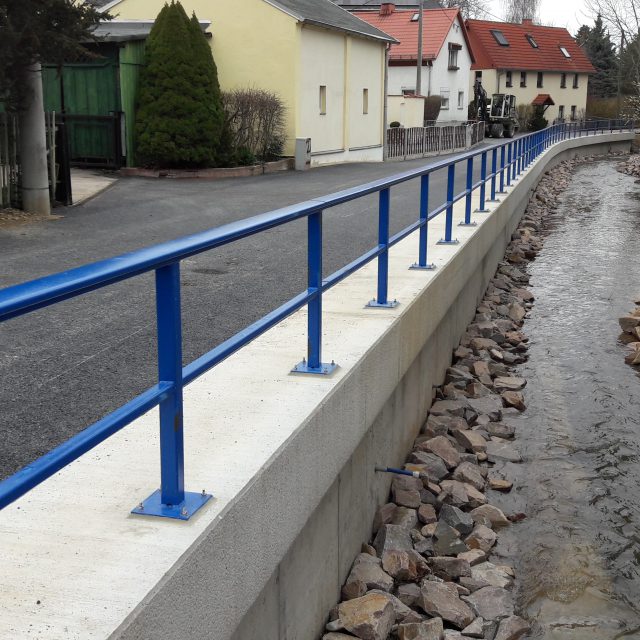 Ersatzneubau Stützwand Burgstädt // April 2016 –März 2017